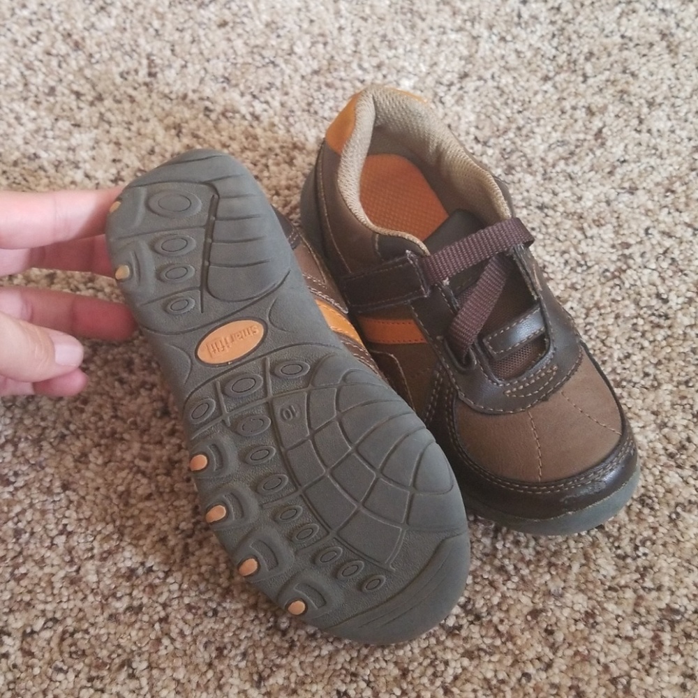 🎉5/$20🎉Size 10 boys shoes